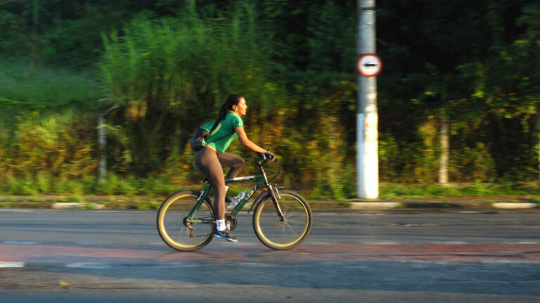 Relatório de Contagem de Ciclistas – Eliseu de Almeida 2015