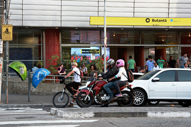 Relatório de Contagem de Ciclistas – Vital Brasil 2015